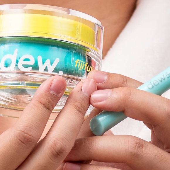 dew of the gods Fijifuji Collagen Whip Vitamin Mask - Picture 11 of 14